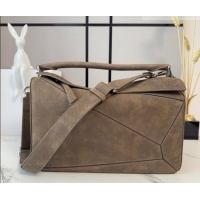 Trendy Design Loewe Large Puzzle Edge bag in grained nubuck 052446 Tundra 2026