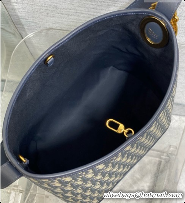 Good Looking Dior Medium Dior Médaillon Bucket Bag in Blue Dior Oblique Jacquard 2026 6072541