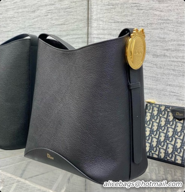 Best Design Dior Medium Dior Médaillon Bucket Bag in Black Grained Calfskin 6072546 2026
