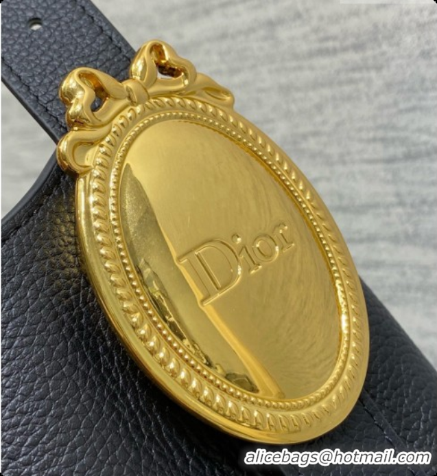 Best Design Dior Medium Dior Médaillon Bucket Bag in Black Grained Calfskin 6072546 2026
