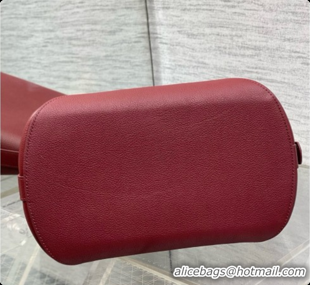 Top Quality Dior Medium Dior Médaillon Bucket Bag in Burgundy Grained Calfskin 6072547 2026