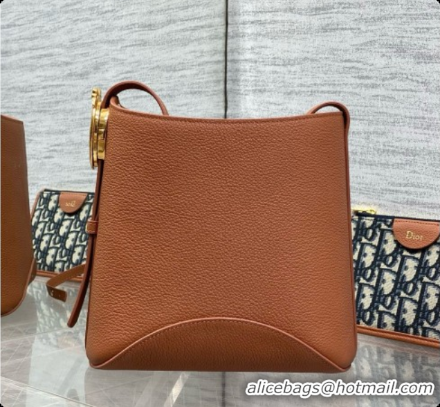 Low Price Dior Small Dior Médaillon Bucket Bag in Brown Grained Calfskin 6072542 2026