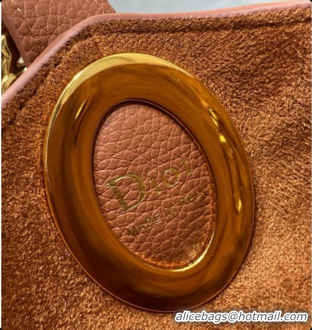 Low Price Dior Small Dior Médaillon Bucket Bag in Brown Grained Calfskin 6072542 2026