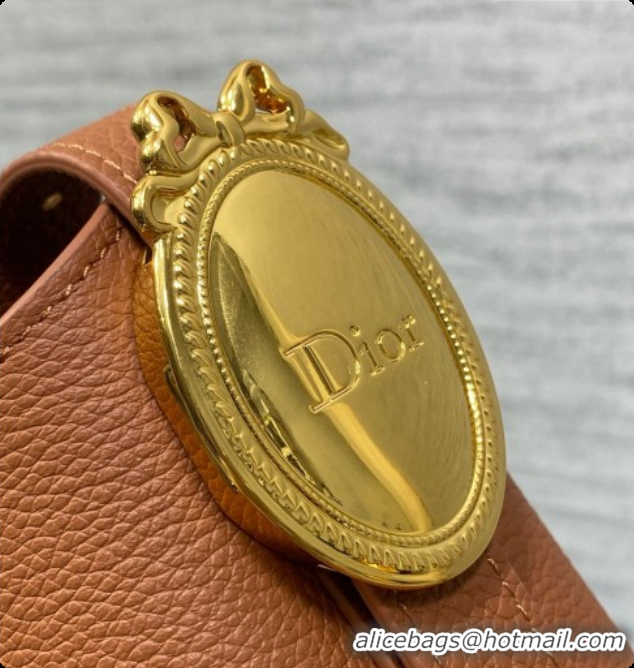 Low Price Dior Small Dior Médaillon Bucket Bag in Brown Grained Calfskin 6072542 2026