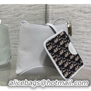 New Style Dior Small Dior Médaillon Bucket Bag in Light Blue Grained Calfskin 6072552 2026