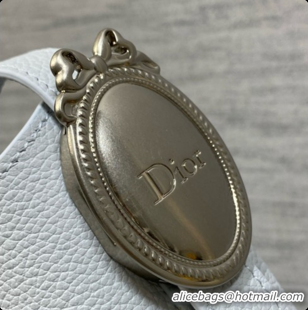 New Style Dior Small Dior Médaillon Bucket Bag in Light Blue Grained Calfskin 6072552 2026