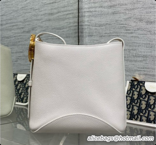 Pretty Style Dior Small Dior Médaillon Bucket Bag in White Grained Calfskin 6072554 2026