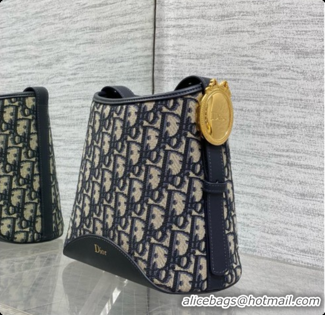 Best Quality Dior Small Dior Médaillon Bucket Bag in Blue Dior Oblique Jacquard 6072555 2026