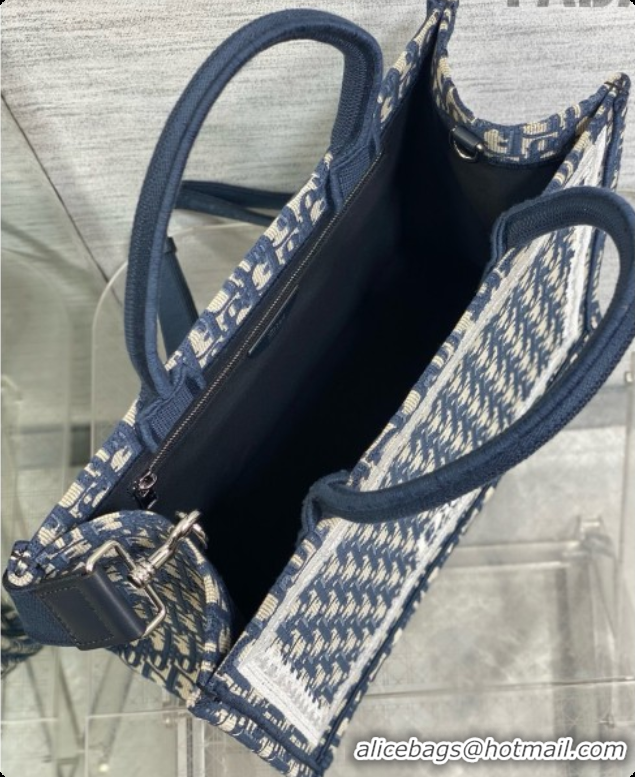Stylish Dior Medium Dior Book Tote with Strap in Dior Oblique Jacquard 6090234 2026