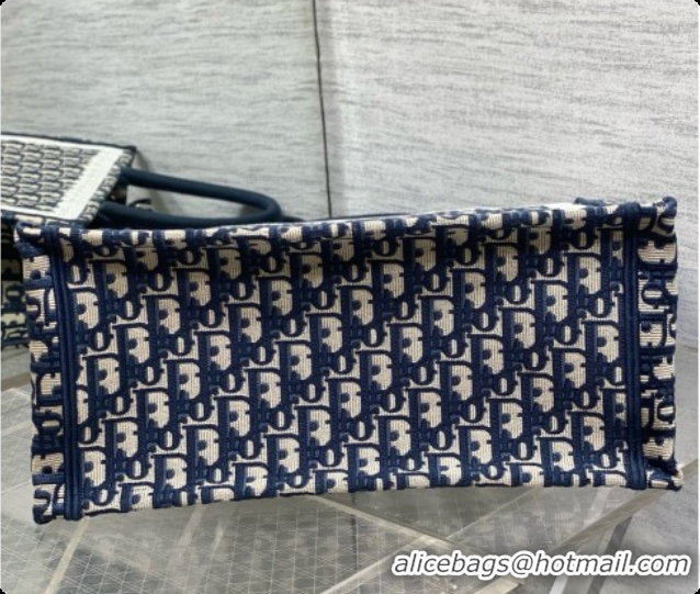 Stylish Dior Medium Dior Book Tote with Strap in Dior Oblique Jacquard 6090234 2026