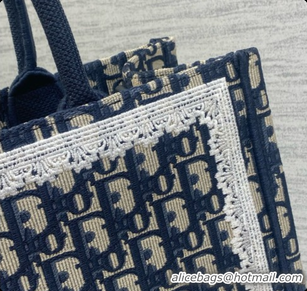 Stylish Dior Medium Dior Book Tote with Strap in Dior Oblique Jacquard 6090234 2026