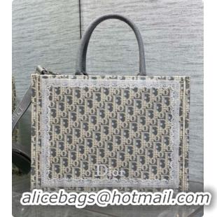 Pretty Style Dior Medium Dior Book Tote with Strap in Grey Dior Oblique Jacquard 6090235 2026
