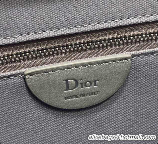 Pretty Style Dior Medium Dior Book Tote with Strap in Grey Dior Oblique Jacquard 6090235 2026