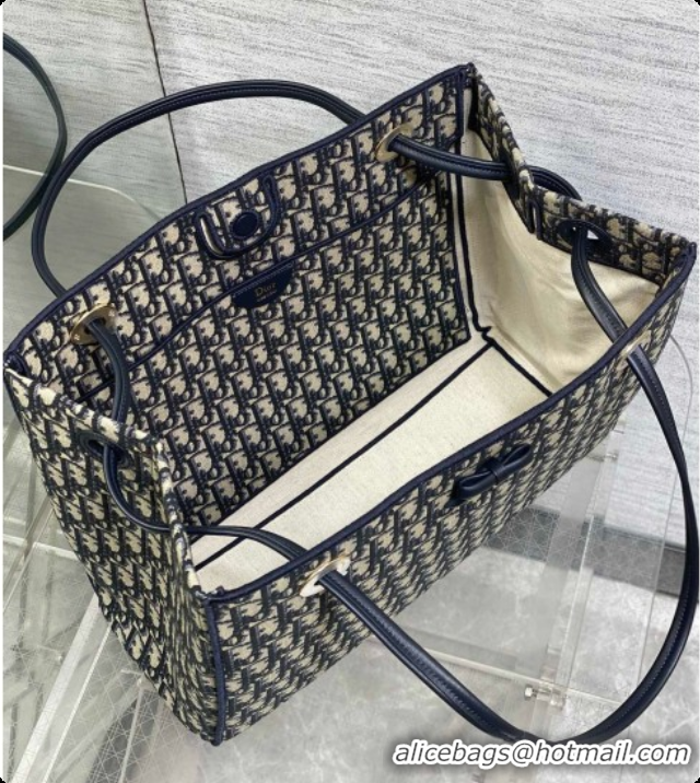 Luxury Dior Medium Dior Promenade Shopping Bag in Blue Dior Oblique Jacquard D090341 2026
