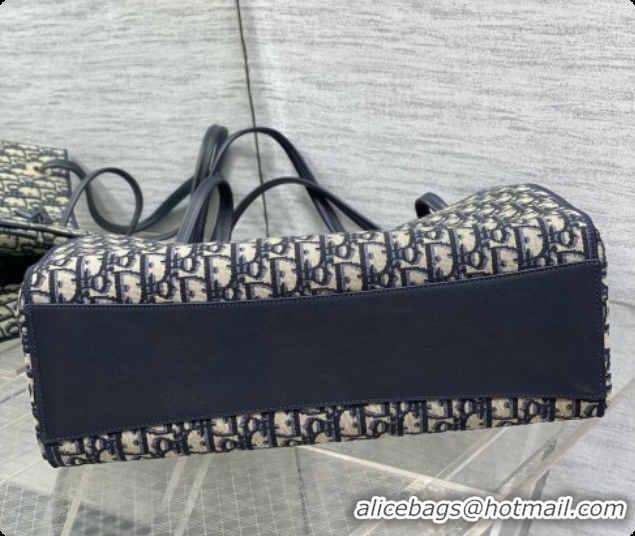 Luxury Dior Medium Dior Promenade Shopping Bag in Blue Dior Oblique Jacquard D090341 2026