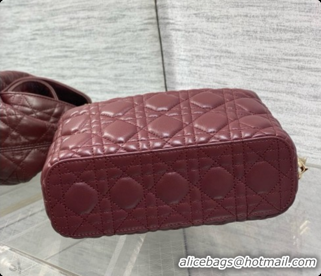Luxury Dior Small Dior Toujours Hobo Bag in Cannage Lambskin D090382 Burgundy 2026