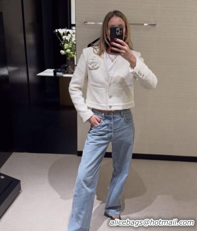 Luxury Cheap Chanel Tweed Jacket with Camellia CH093004 White 2026