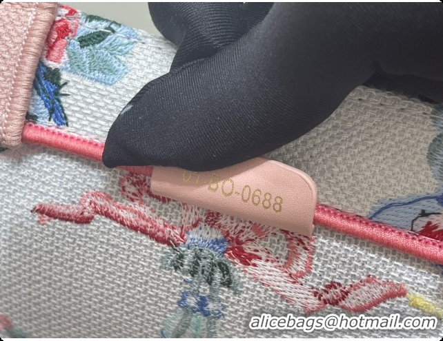 Best Product Dior Qixi Medium Dior Book Tote with Strap in Multicolor Dior Colibri Embroidery and Dior Médaillon D100727