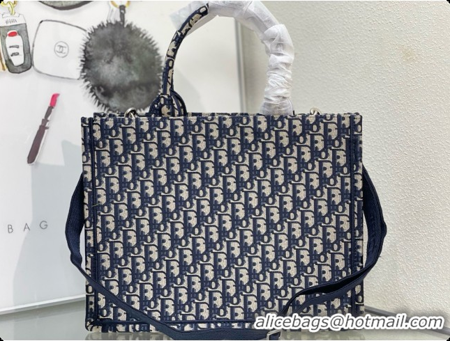 Best Price Dior Medium Dior Book Tote with Strap in Blue Dior Oblique Jacquard and Embroidered Dior Médaillon D100748 20