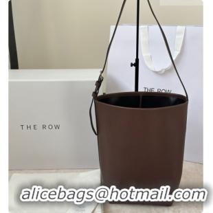 Good Looking The Row Park Bucket Bag in Masoni Leather 8860 Dark Brown 2026
