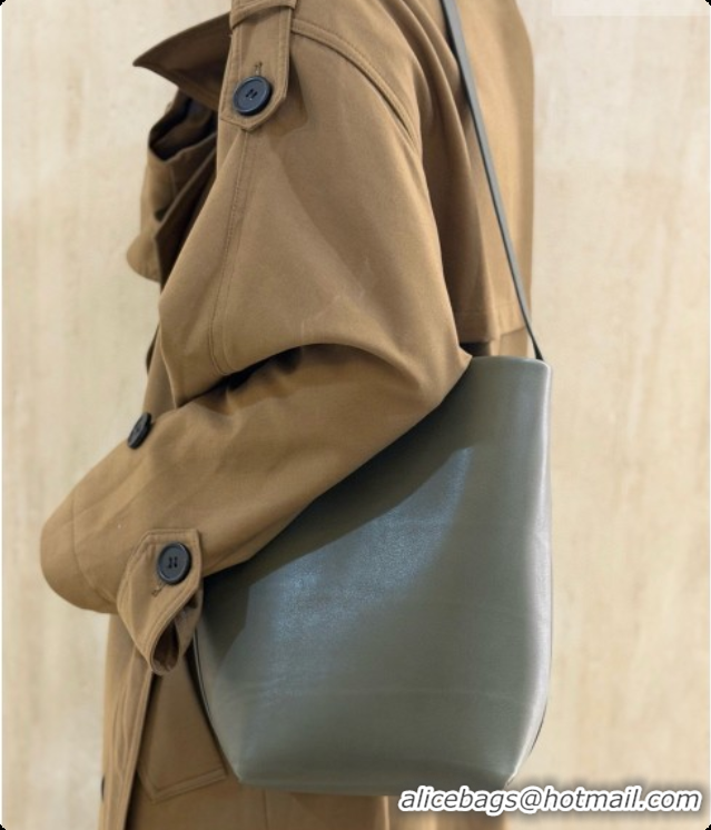 Luxurious The Row Park Bucket Bag in Masoni Leather 8860 Grey 2026