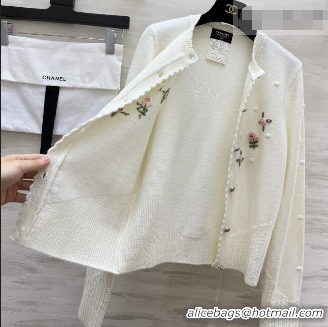 Famous Brand Chanel Cardigan CH100130 White 2026