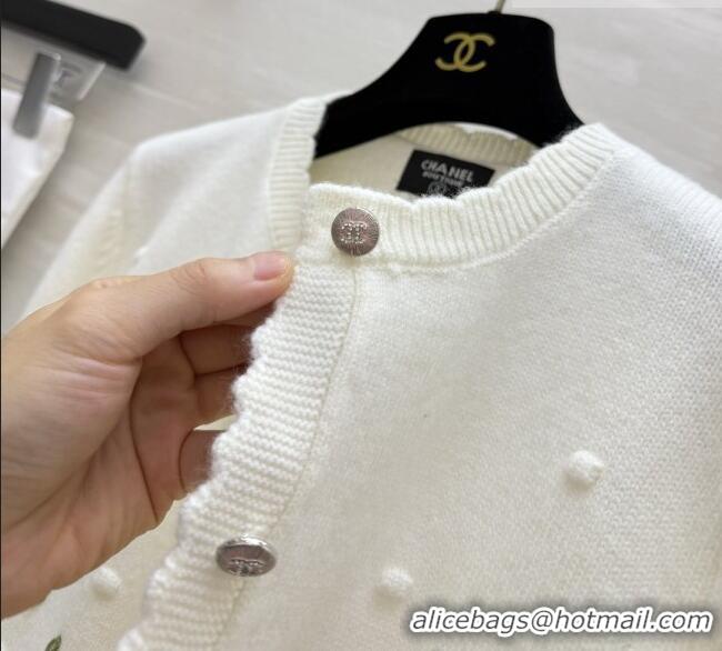Famous Brand Chanel Cardigan CH100130 White 2026