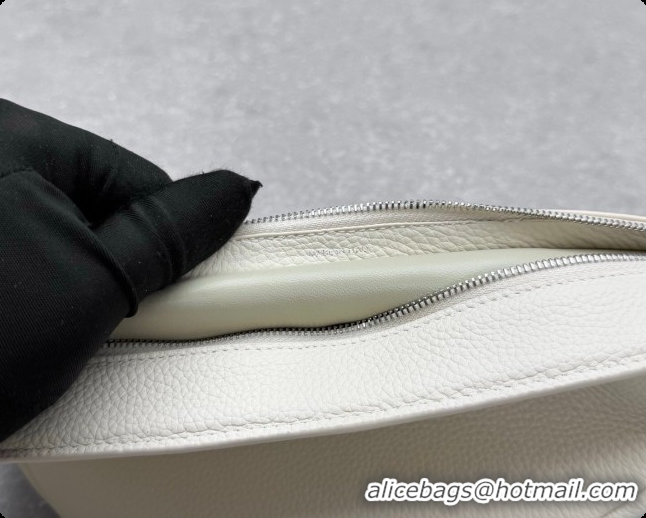 Cheaps The Row Banana Crossbody Bag in Grained Leather 1871 White 2026