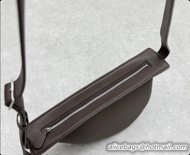New Design The Row Banana Crossbody Bag in Grained Leather 1871 Chocolate 2026