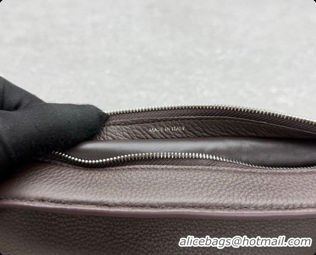 New Design The Row Banana Crossbody Bag in Grained Leather 1871 Chocolate 2026
