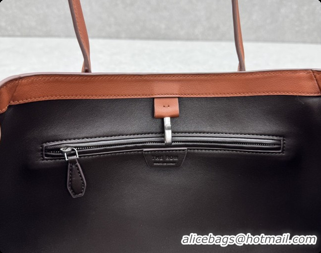 Best Quality The Row Alger Shoulder Bag in Smooth Leather 1842 Caramel 2026
