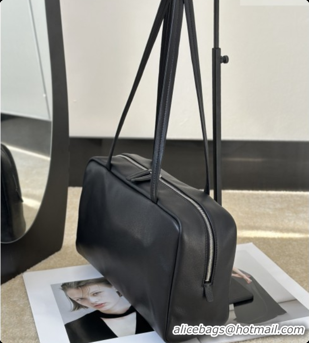 Classic Practical The Row Astra Soft Bowling Bag in Glossy Nappa Leather 8840 TR91441 Black 2026