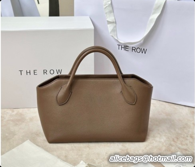Good Quality The Row Terrasse Bauletto Bag in Grained Calfskin 8870 TR91448 Tawny Brown 2026