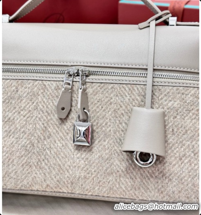 Low Price Loro Piana LP Extra Bag L27 in Cashmere and Leather Grey 2026 FAQ2800