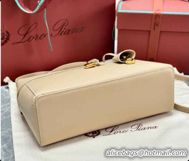 Stylish Loro Piana LP Extra Bag L27 in Smooth Leather Light Mastic 2026 FAO3001