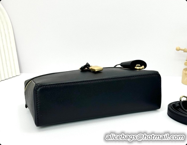 Popular Style Loro Piana LP Extra Bag L23 in Palm-Grained Leather Black 2026 FAQ2126