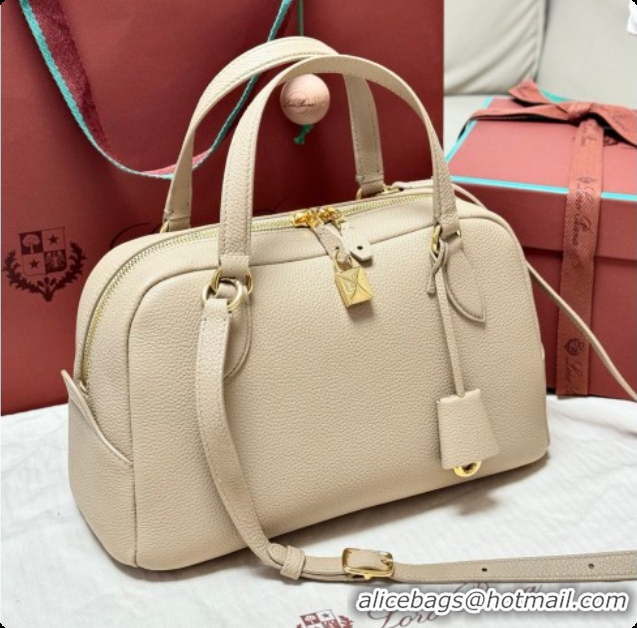 New Style Loro Piana LP Small Needle bag in Grained Leather Light Mastic 2026 0408080