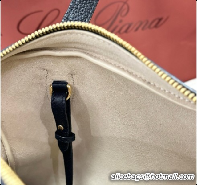 Trendy Design Loro Piana LP Small Needle bag in Grained Leather Black 2026 0408078