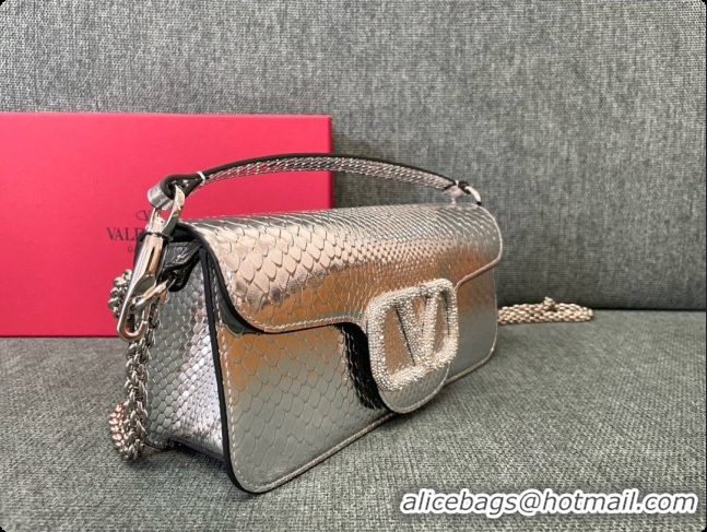 Trendy Design Valentino Medium Loco Shoulder Bag in Snake-embossed Calfskin 1133S Silver 2026