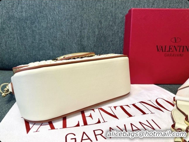 Low Price Valentino Straw & Calfskin Locò VLogo Shoulder Bag 2046 White 2026