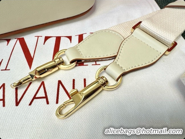 Low Price Valentino Straw & Calfskin Locò VLogo Shoulder Bag 2046 White 2026