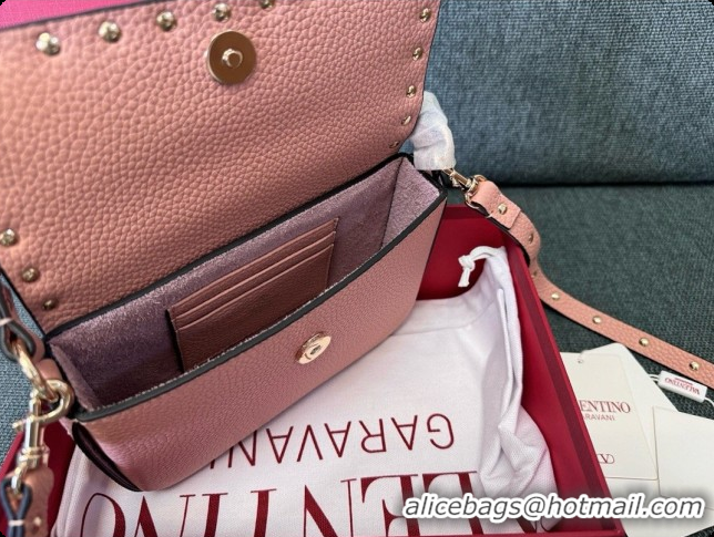 Duplicate Valentino Rockstud Grainy Calfskin Pouch 3022 Pink 2026