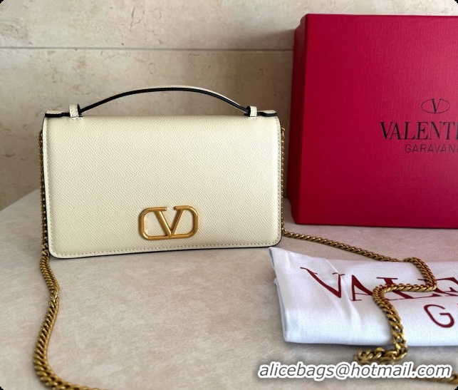 Popular Style Valentino VLogo Signature Grainy Calfskin Wallet With Chain 2068 White 2026