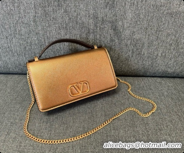 Top Grade Valentino VLogo Signature Grainy Calfskin Wallet With Chain 2068 Gold 2026
