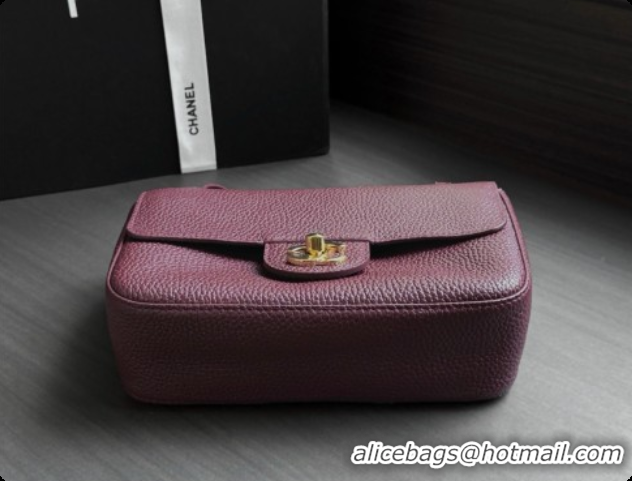 Pretty Style Chanel Mini Flap Bag in Grained Calfskin AS6573 Burgundy/Gold 2026