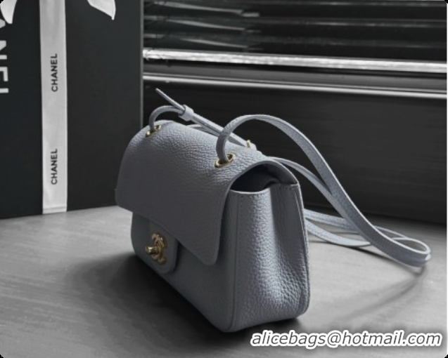 Good Looking Chanel Mini Flap Bag in Grained Calfskin AS6573 Light Grey/Gold 2026