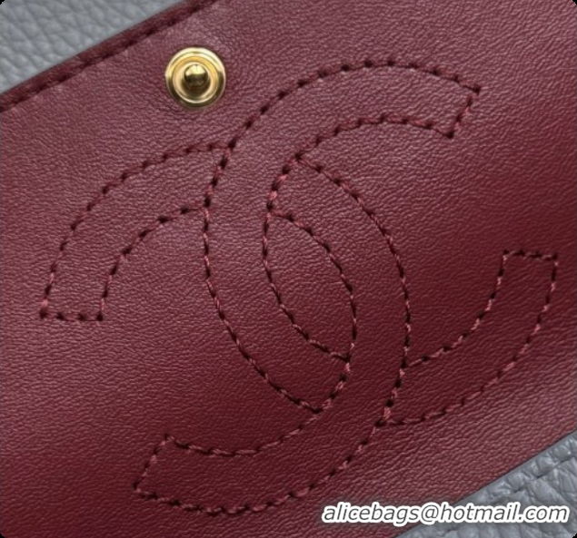 Good Looking Chanel Mini Flap Bag in Grained Calfskin AS6573 Light Grey/Gold 2026
