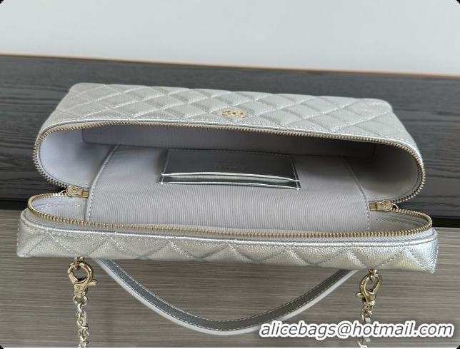 Best Grade Chanel Vanity with Chain in Quilted Grained Calfskin CH100804 Silver 2026
