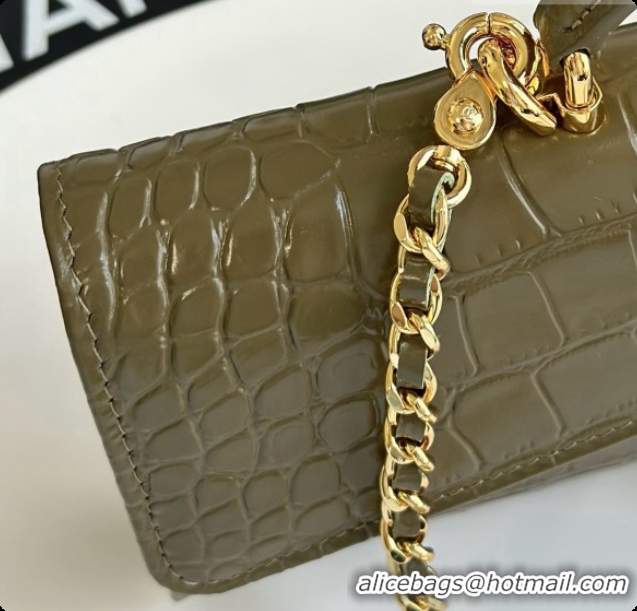 Charming Chanel Clutch with Chain in Crocodile Pattern Calfskin AP5280 Green 2026