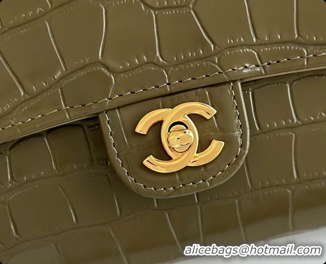 Charming Chanel Clutch with Chain in Crocodile Pattern Calfskin AP5280 Green 2026